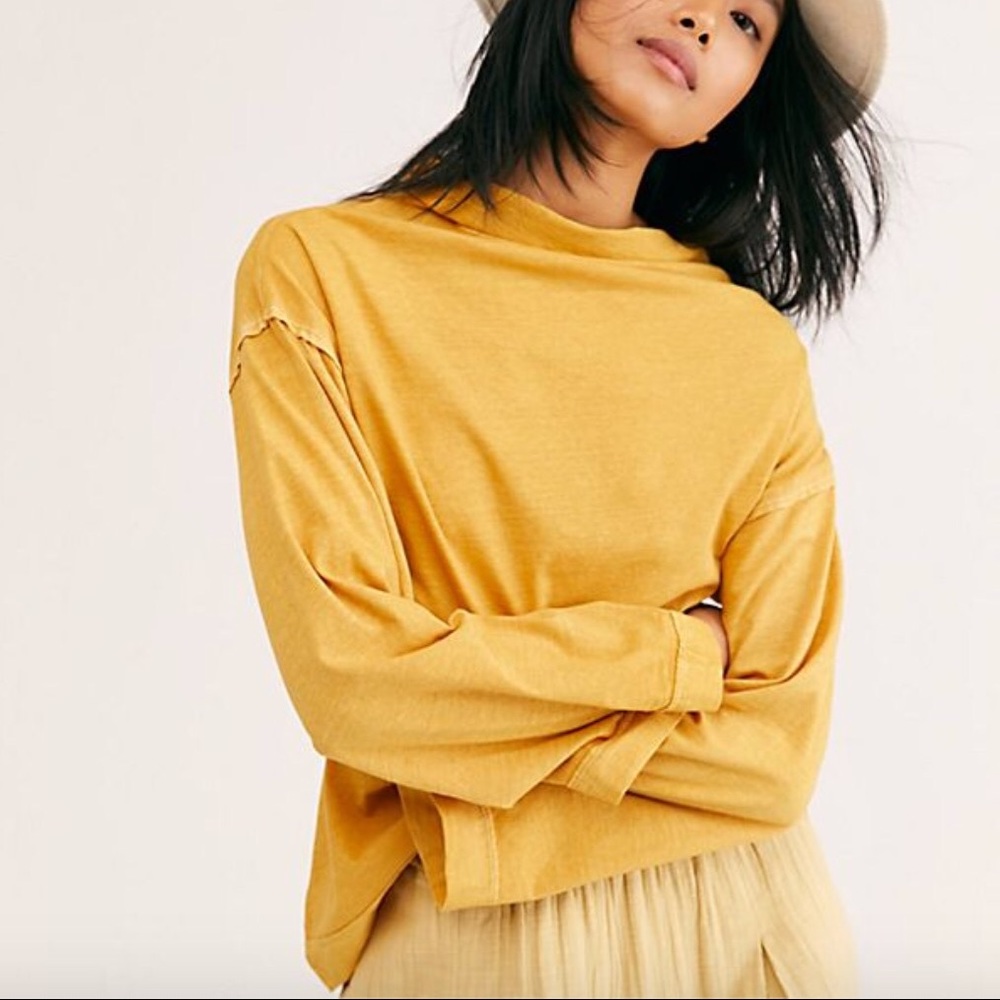 NEW!!! FREE PEOPLE SUPERNOVA LONG SLEEVED TEE S